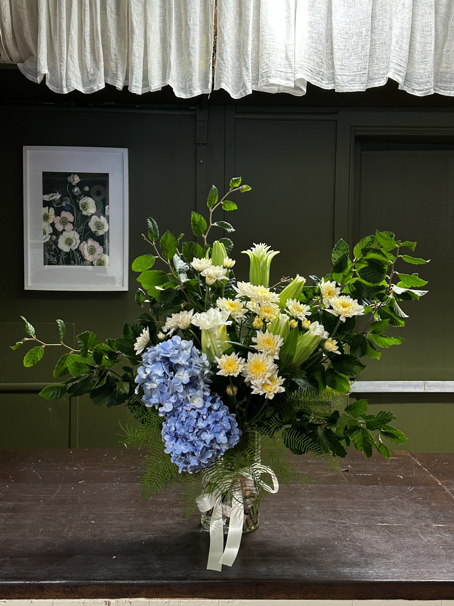 Buds on B, Buderim florist shop, Buderim gift shop, fresh flowers, flower vases, Sunshine Coast florist shop, Sunshine Coast local florist, florist near me, flower delivery, fresh flower delivery, flowers, vases for flowers, florist shop Sunshine Coast, vases, pots, chocolates, gifts, flower posy vase, Woombye florist shop, hinterland florist, Nambour florist, Palmwoods florist,Sunshine Coast flower shop, Sunshine Coast Florist, Sunshine Coast Flower delivery 