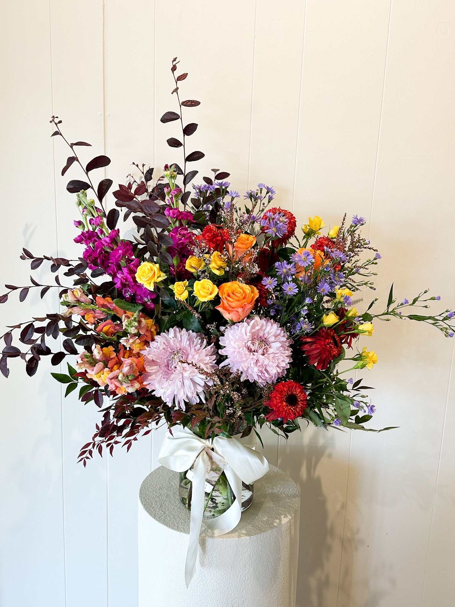 Buds on B, Buderim florist shop, Buderim gift shop, fresh flowers, flower vases, Sunshine Coast florist shop, Sunshine Coast local florist, florist near me, flower delivery, fresh flower delivery, flowers, vases for flowers, florist shop Sunshine Coast, vases, pots, chocolates, gifts, flower posy vase, Woombye florist shop, hinterland florist, Nambour florist, Palmwoods florist, ivy and wood candles and diffusers, Sunshine Coast flower shop, Sunshine Coast Florist, Sunshine Coast Flower delivery 
