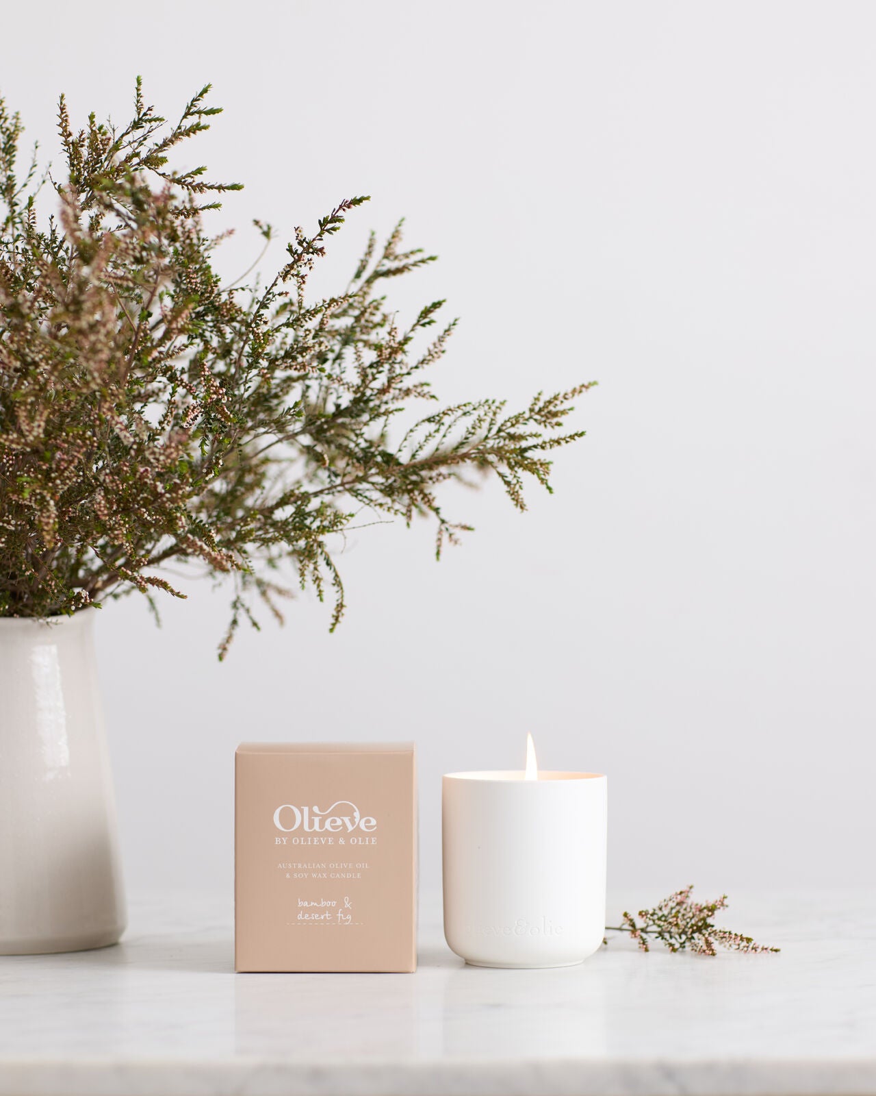 Olieve Candle