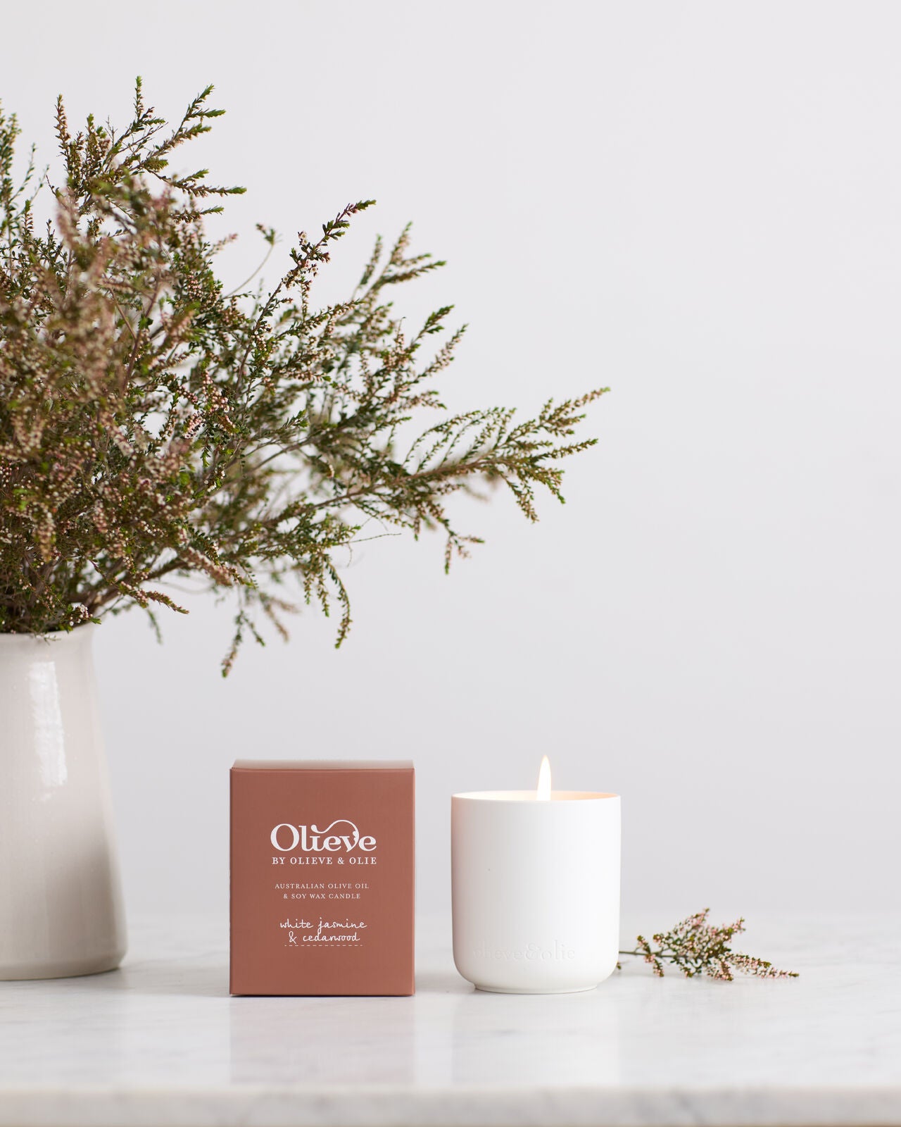 Olieve Candle