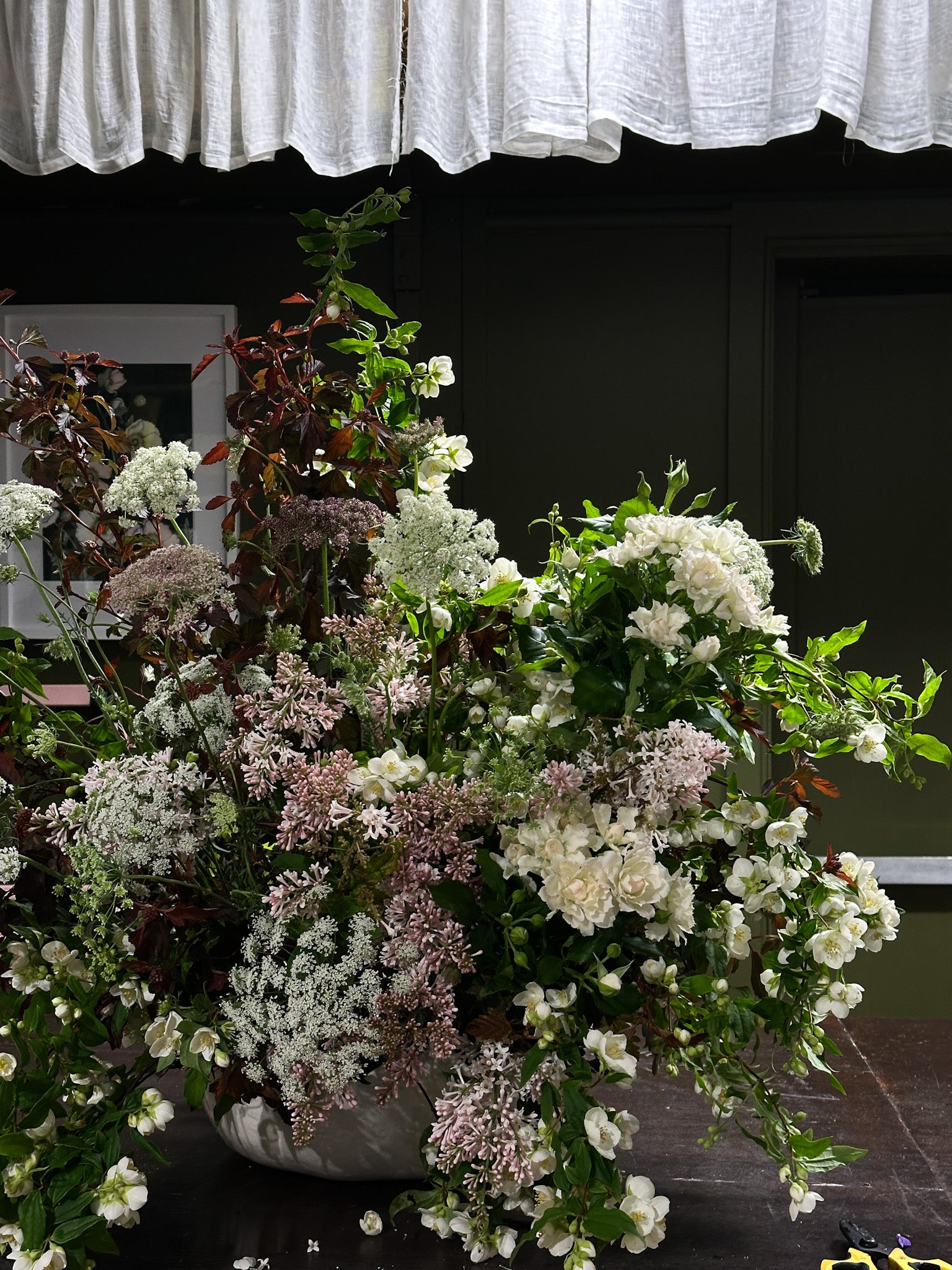 Buds on B, Buderim florist shop, Buderim gift shop, fresh flowers, flower vases, Sunshine Coast florist shop, Sunshine Coast local florist, florist near me, flower delivery, fresh flower delivery, flowers, vases for flowers, florist shop Sunshine Coast, vases, pots, chocolates, gifts, flower posy vase, Woombye florist shop, hinterland florist, Nambour florist, Palmwoods florist, ivy and wood candles and diffusers, Sunshine Coast flower shop, Sunshine Coast Florist, Sunshine Coast Flower deliver