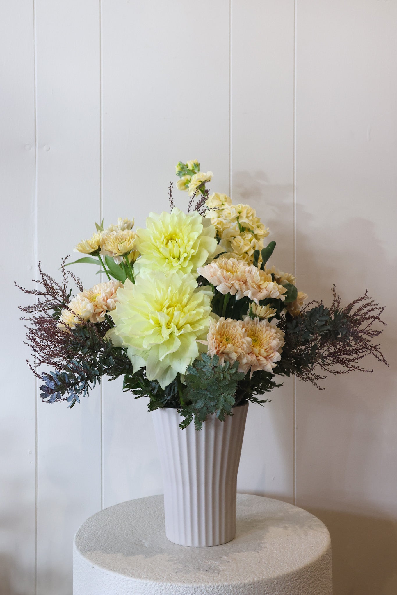 Buds on B, Buderim florist shop, Buderim gift shop, fresh flowers, flower vases, Sunshine Coast florist shop, Sunshine Coast local florist, florist near me, flower delivery, fresh flower delivery, flowers, vases for flowers, florist shop Sunshine Coast, vases, pots, chocolates, gifts, flower posy vase, Woombye florist shop, hinterland florist, Nambour florist, Palmwoods florist, ivy and wood candles and diffusers, Sunshine Coast flower shop, Sunshine Coast Florist, Sunshine Coast Flower delivery 
